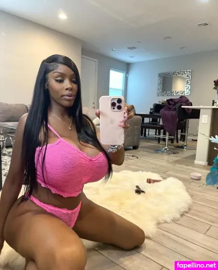 Lialovely4u OnlyFans Thumbnail #L6s8YD8EFR
