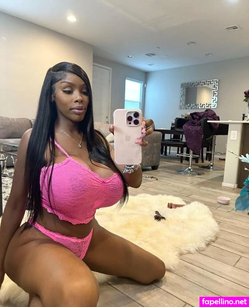 iamlialovely, lialovely4u Nude Leaked OnlyFans Photo #L6s8YD8EFR