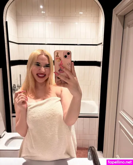 Liana Dolll OnlyFans Thumbnail #9Jt9RkubgS