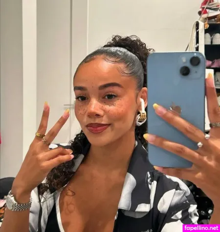 Liana Maria OnlyFans Thumbnail #a85jISR6mX