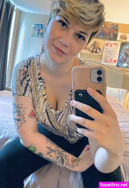 Liana Thegeek OnlyFans Thumbnail #dXLquY3HIa