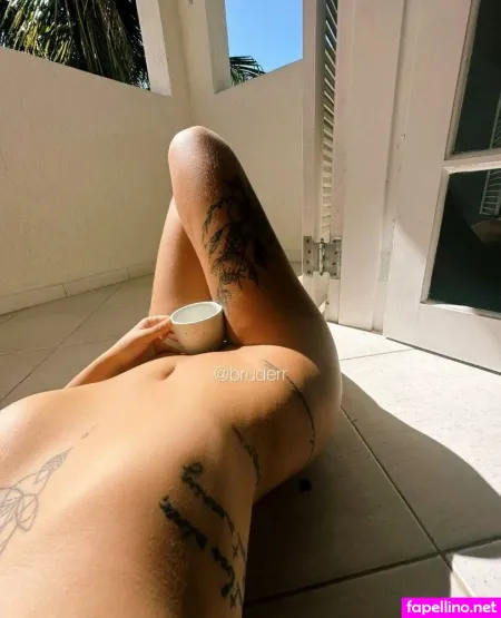 Liandra Bruder OnlyFans Thumbnail #KSJAZ8HzEH