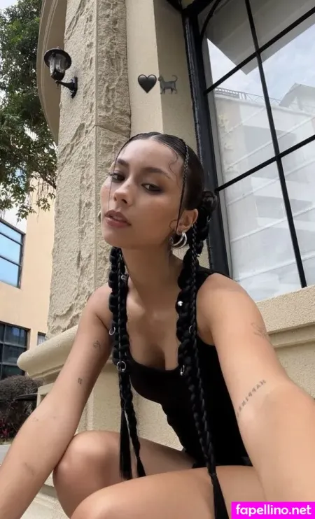 Liane Polt OnlyFans Thumbnail #UeMmcKzeUy