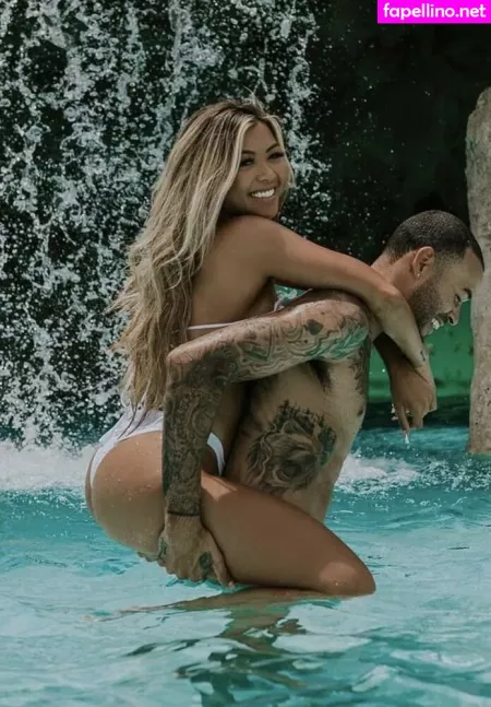 Liane V OnlyFans Thumbnail #W9NS2DJAOM