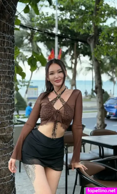 Liapetite OnlyFans Thumbnail #LcNYhhusL3