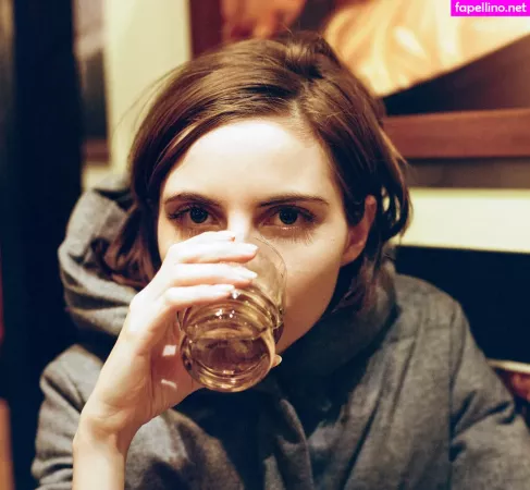 Liara Roux OnlyFans Thumbnail #p1RAOQRGqh