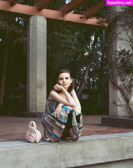 Liararouxxxx OnlyFans Thumbnail #ZXq18MWnmh