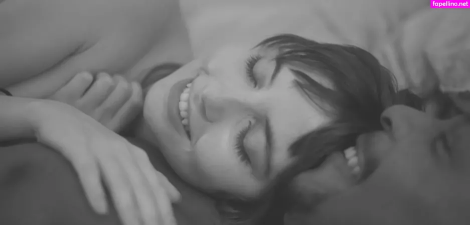 Liararouxxxx OnlyFans Thumbnail #ZmfW6W86Ia