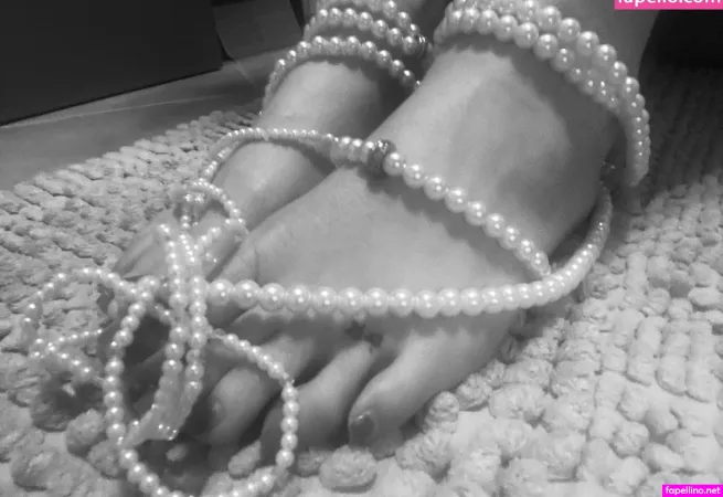 Liasoftfoot OnlyFans Thumbnail #WAWXfWfl4l