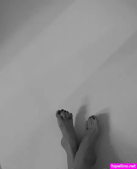 Liasoftfoot OnlyFans Thumbnail #zlMBjn7ZgN