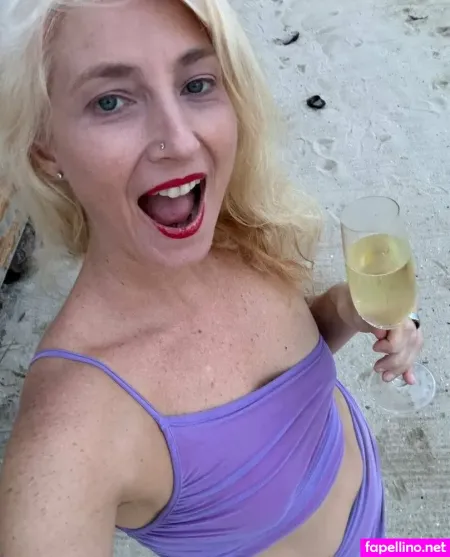 Liathemommy OnlyFans Thumbnail #CEFZPN3wj7