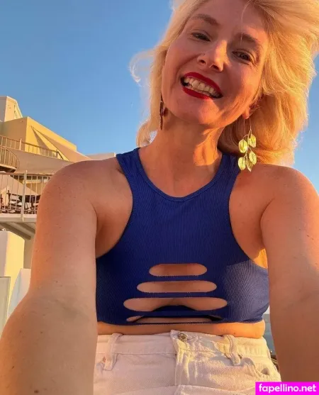 Liathemommy OnlyFans Thumbnail #hgzyB9ckAI