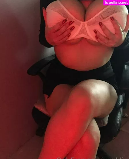 Liawayyyfree OnlyFans Thumbnail #qwQnBC867j