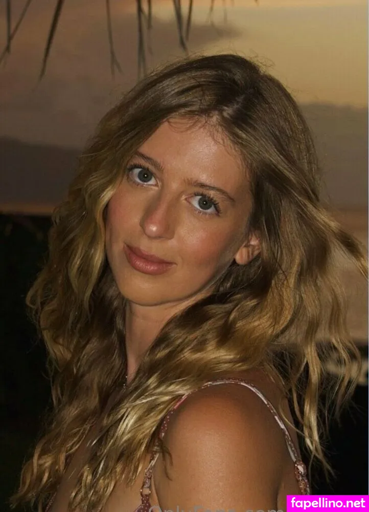 libbsea, libbycooper Nude Leaked OnlyFans Photo #6LbqgwwIkx