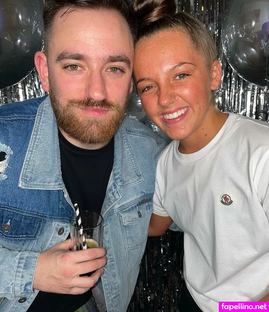 libbymae24, libbymae2468 Nude Leaked OnlyFans Photo #1KWxholKbx