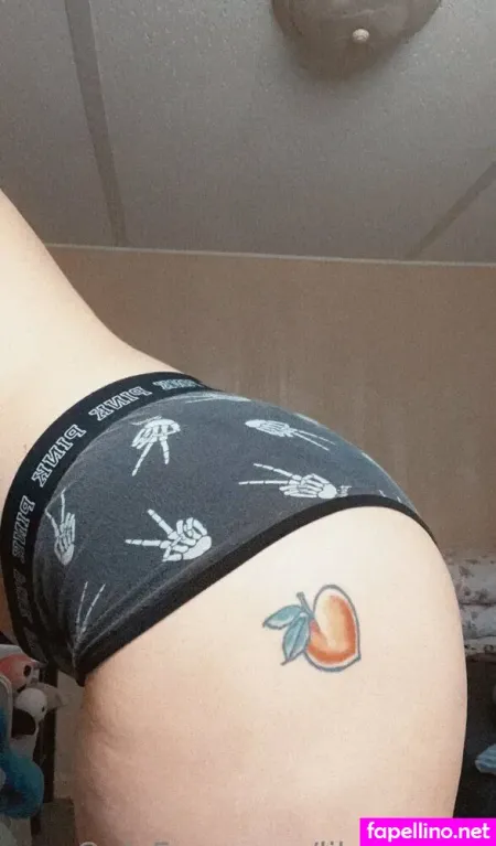 Libbylou13 OnlyFans Thumbnail #i2YmUPgBnE