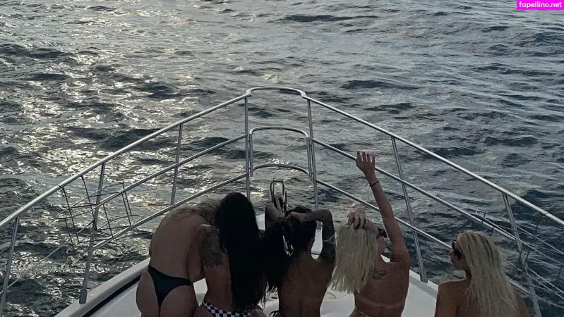 Libeluna OnlyFans Thumbnail #3MXyqz7edh