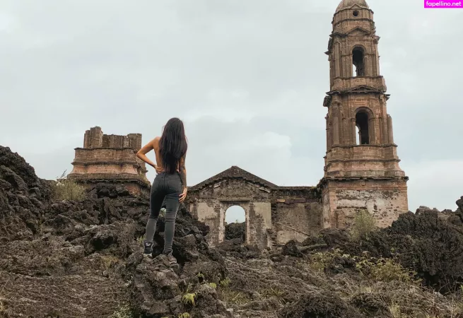 Libeluna OnlyFans Thumbnail #xH3vBmRlaI