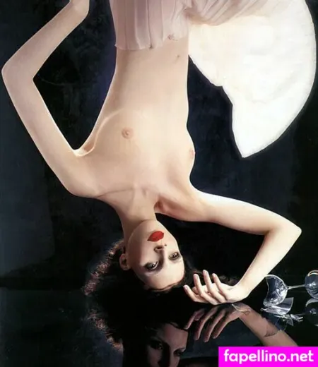 Liberty Ross OnlyFans Thumbnail #0UFMbwIwyU