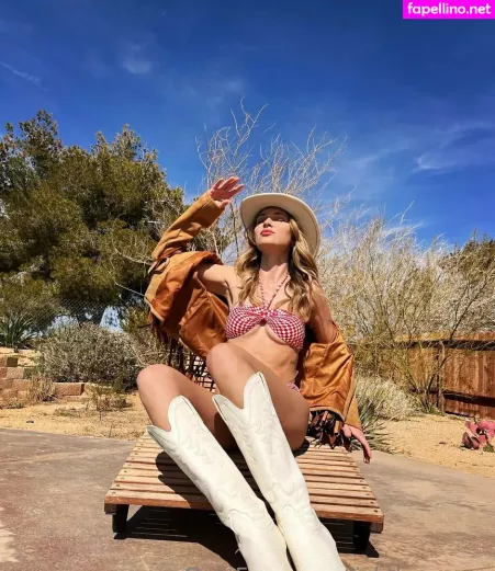 Lickthespoon OnlyFans Thumbnail #GROpJwrNPa