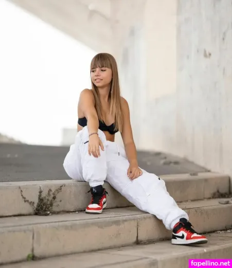 Lidia Izquierdo OnlyFans Thumbnail #JQk72KqLiH