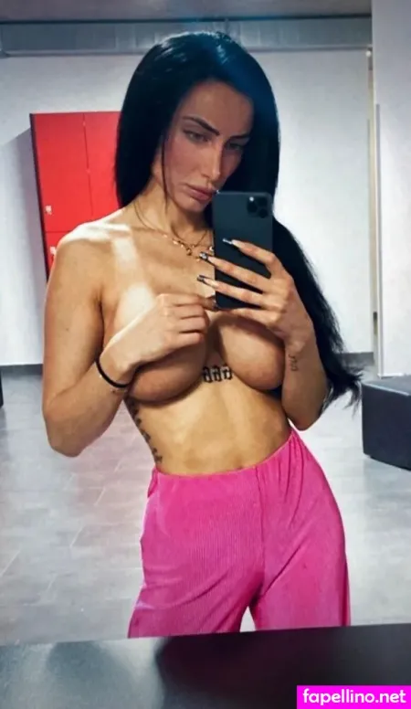 Lidia Kesenci OnlyFans Thumbnail #8xT4p6IDuz