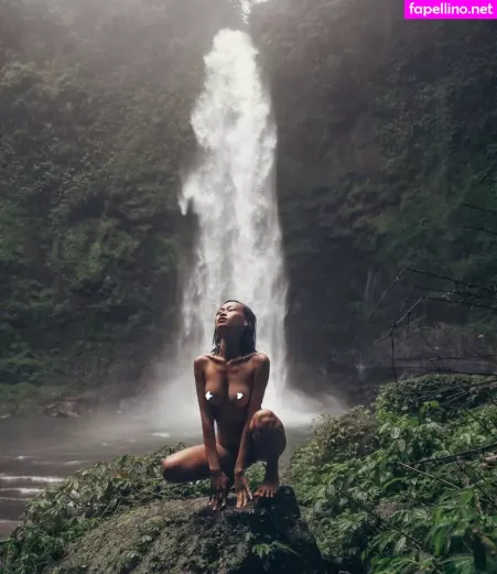 Lidya Rosi Putri OnlyFans Thumbnail #1Azyrmw8fF