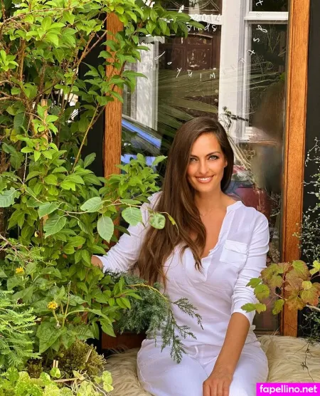 Liebe Ingrid OnlyFans Thumbnail #3aFIQQouWN