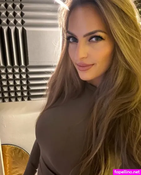 Liebe Ingrid OnlyFans Thumbnail #OF3SLELWr2