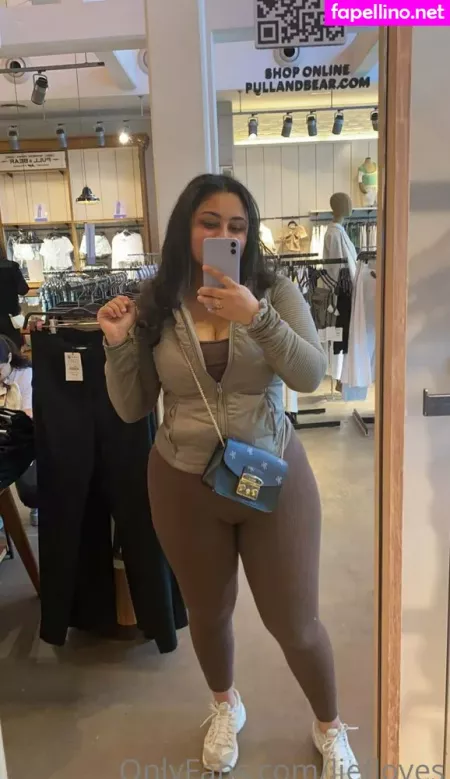 Liefloves OnlyFans Thumbnail #HFOBxI4fXo