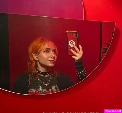 Lifeofapixie OnlyFans Thumbnail #UOQRA4zDwP