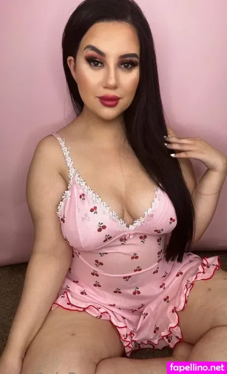 Lifeofroseee OnlyFans Thumbnail #XoB5L3XsAo