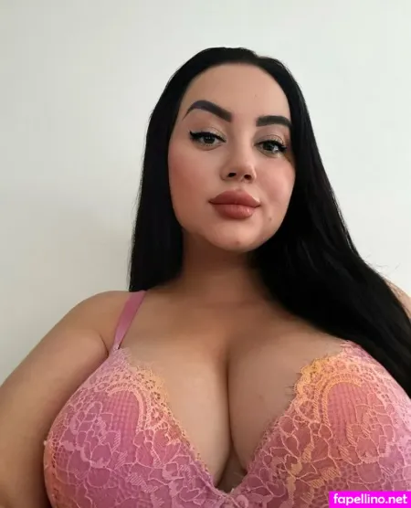 Lifeofroseee OnlyFans Thumbnail #f8i9kf026F