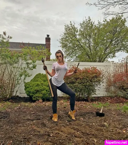 Lifewithkitten OnlyFans Thumbnail #ZyYPLXNBqI