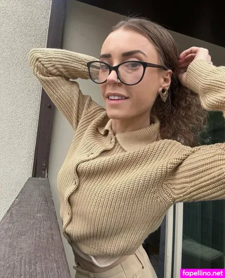 Lifewithlunaxo OnlyFans Thumbnail #Yqt0Oc9q3h