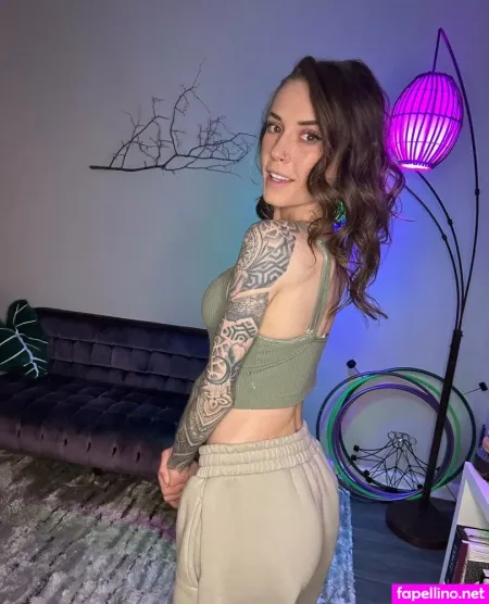 Lifewithlunaxo OnlyFans Thumbnail #uOZQu4tgWR