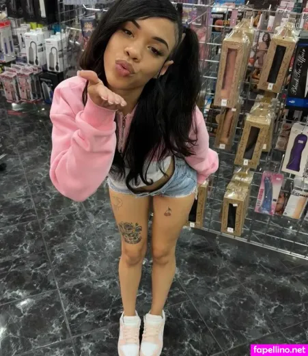 Lightskin 1 OnlyFans Thumbnail #ycjKDdiGFW