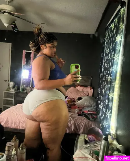 Lightskinn Dolll OnlyFans Thumbnail #1K39oPvWNm