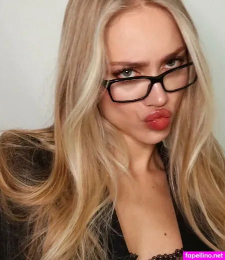 Liiizzzzyyy OnlyFans Thumbnail #jWaObkCIm6