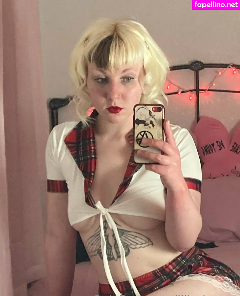 liilprinc3ss Nude Leaked OnlyFans Photo #9SsY35ht7V