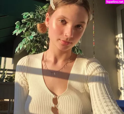 Liittlekrissy OnlyFans Thumbnail #oX8eTuALgr