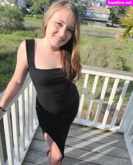 Liittleladyfree OnlyFans Thumbnail #MWZBfXQk2P