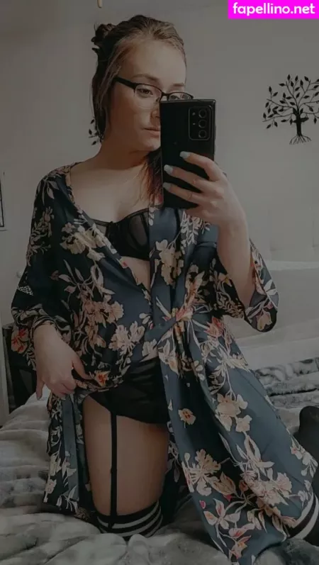 Liittleladyfree OnlyFans Thumbnail #e5qudNDyUa