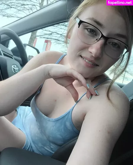Liittleladyfree OnlyFans Thumbnail #eWFNxlJfdC