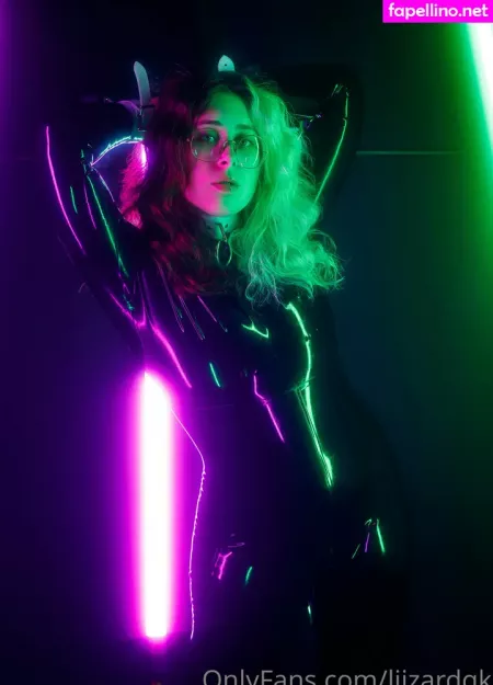 Liizardqk OnlyFans Thumbnail #phHY2Wbacc