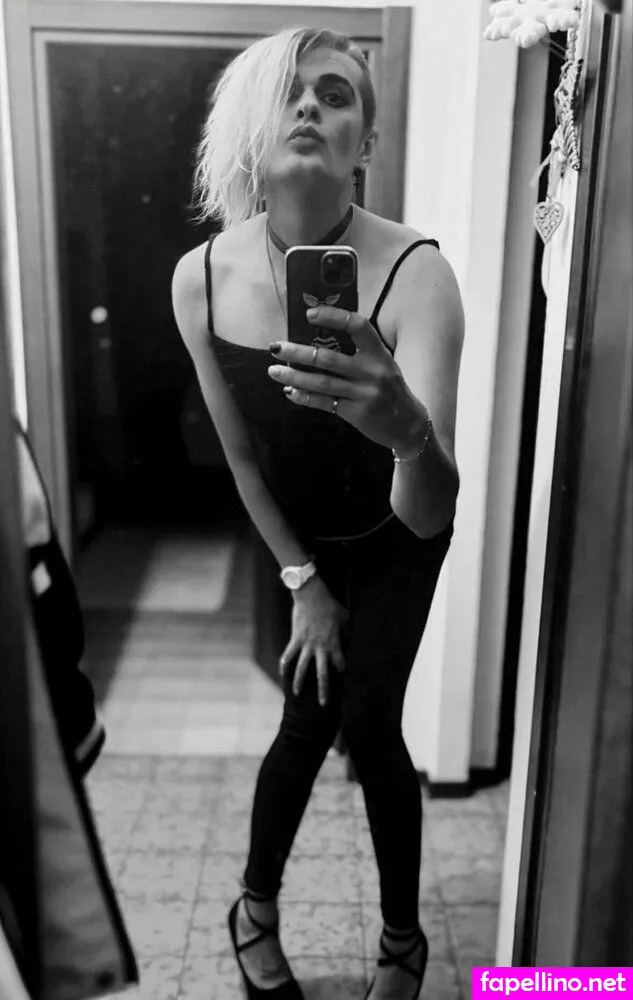 likeaslufem, likesuits Nude Leaked OnlyFans Photo #3GAKcu5ZIm