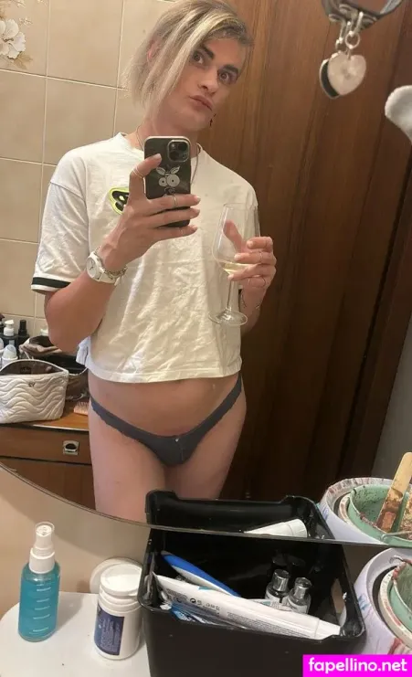 Likeaslufem OnlyFans Thumbnail #Ameg3zZ6Nv