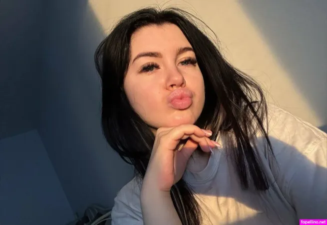 Likka Mansikka OnlyFans Thumbnail #nnMytilQRa