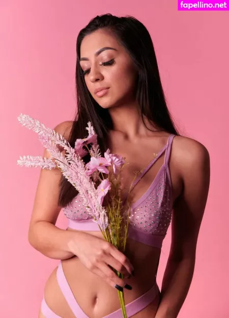 Lil Asian Princess OnlyFans Thumbnail #GXWBxutfzs
