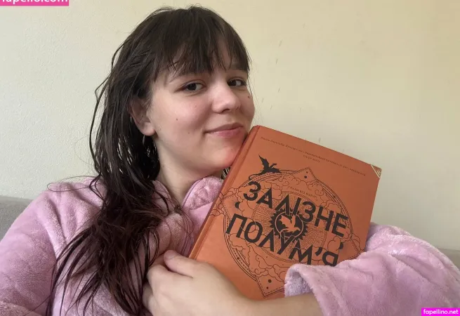 Lil Kitty Yy OnlyFans Thumbnail #qUobdREMOF